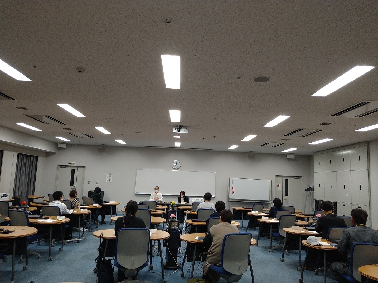 第2回家庭教育委員会の様子
